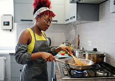 The Future is Hybrid: Merging Solar with Grid Power